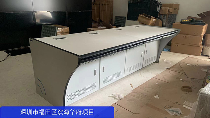 精致為濱海華府項目提供優(yōu)質高品質工作臺